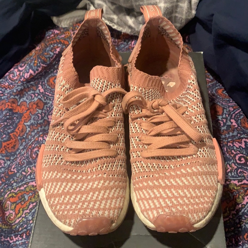 Adidas tennis shoes